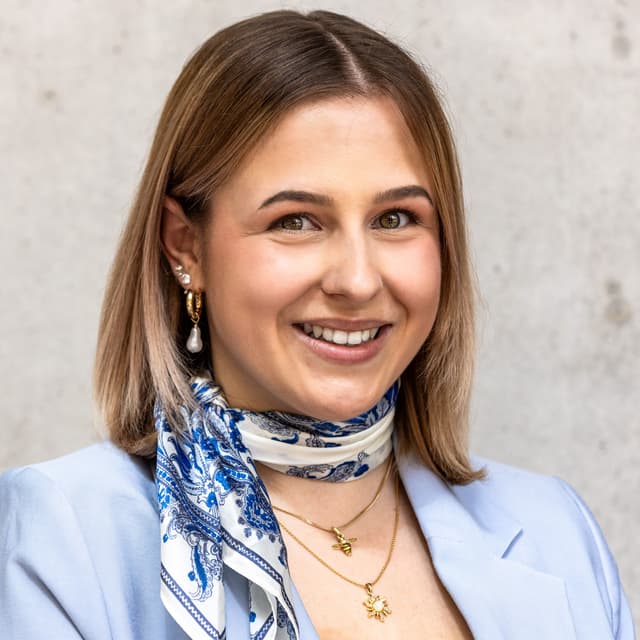 Angela Strohmeier
